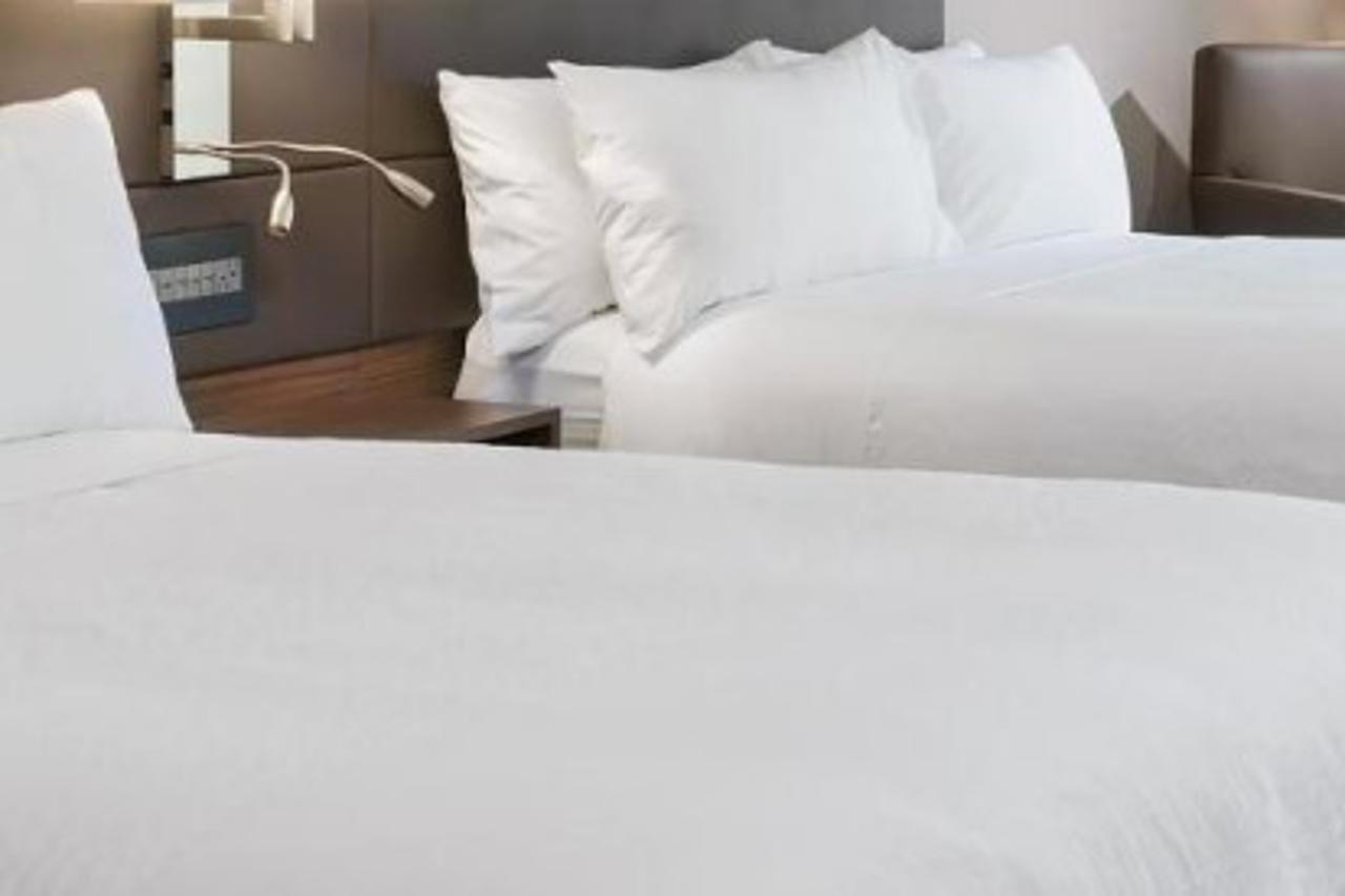 Ac Hotel By Marriott Huntsville Downtown Bagian luar foto