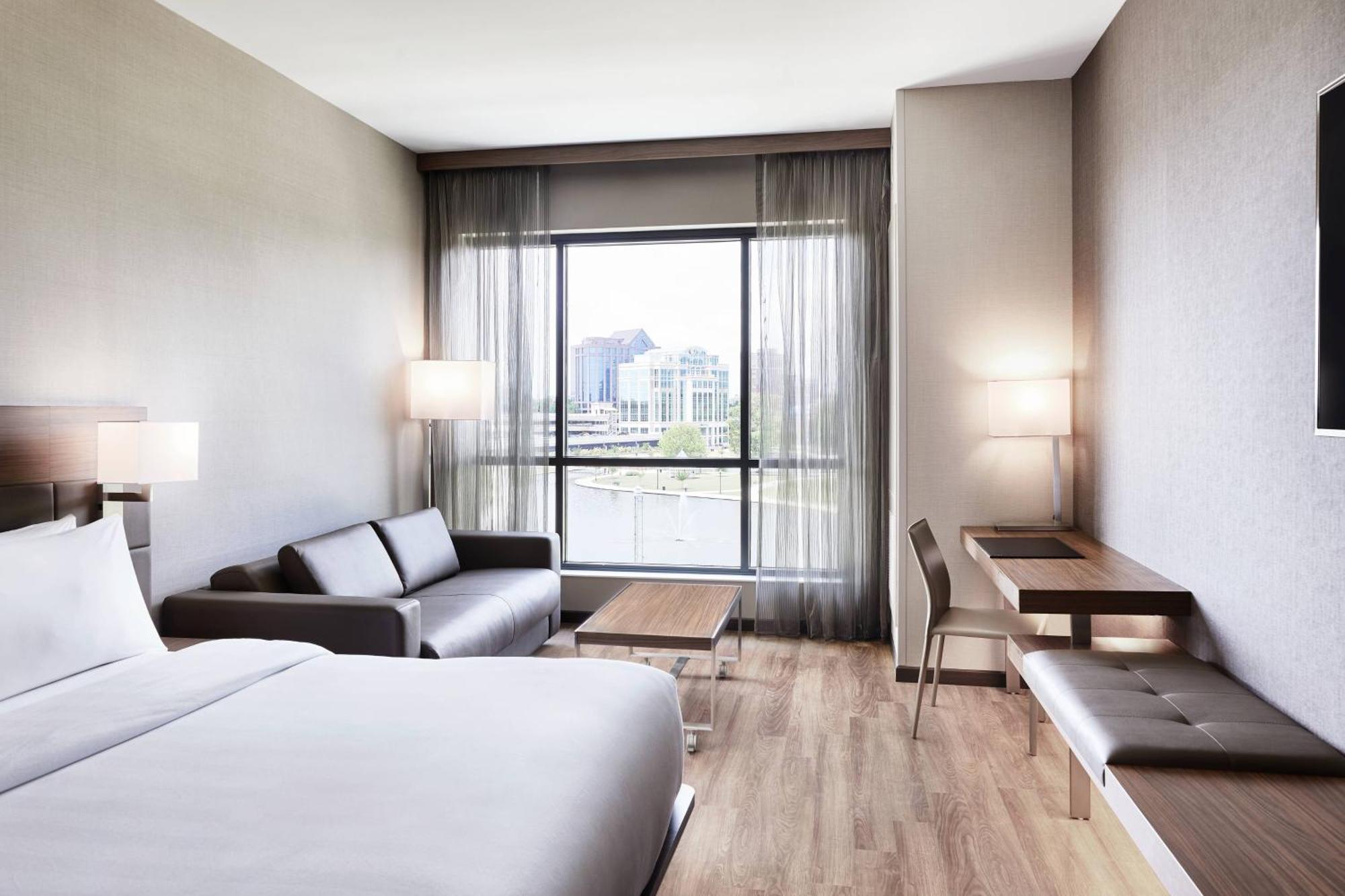 Ac Hotel By Marriott Huntsville Downtown Bagian luar foto