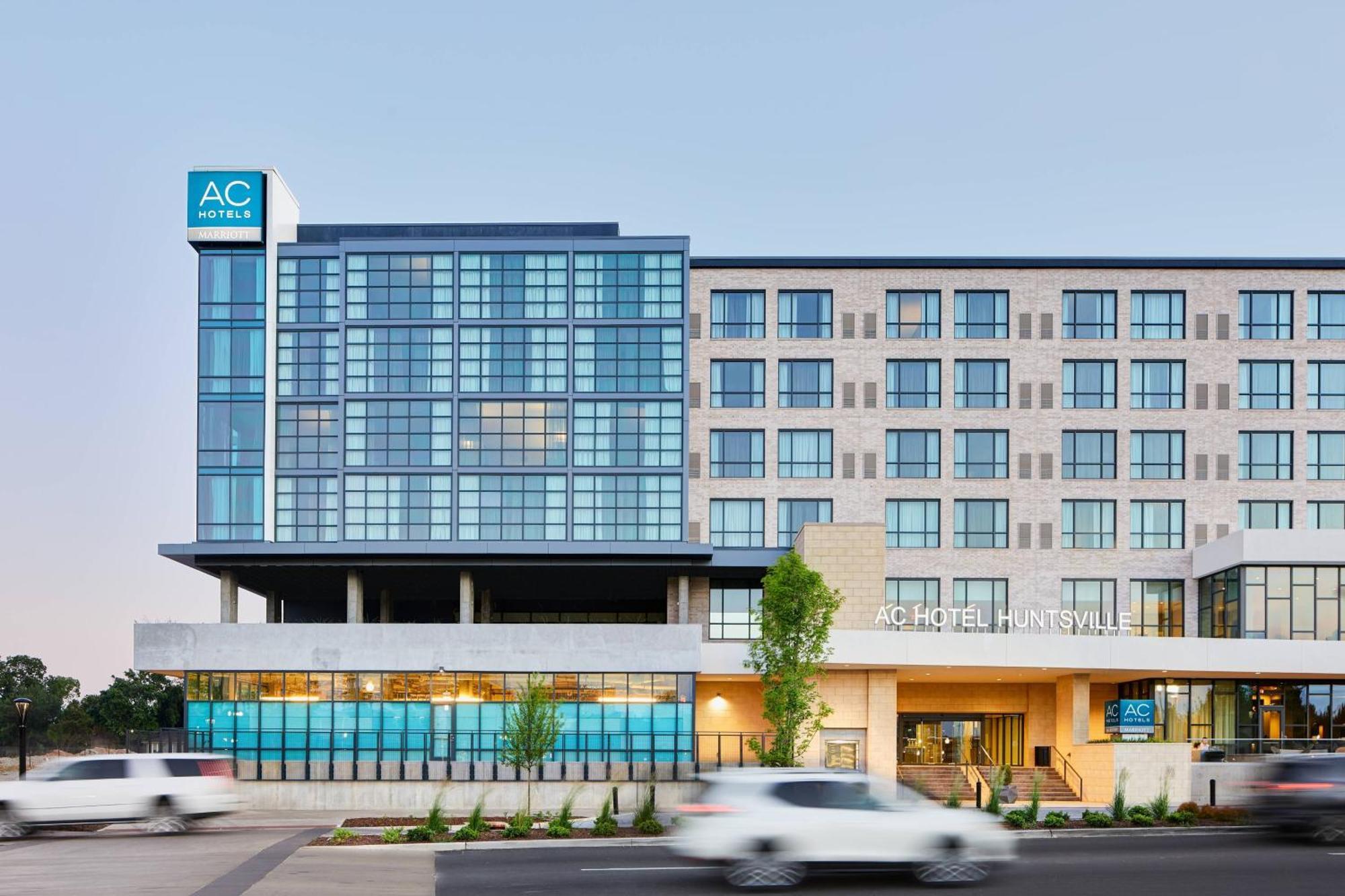 Ac Hotel By Marriott Huntsville Downtown Bagian luar foto